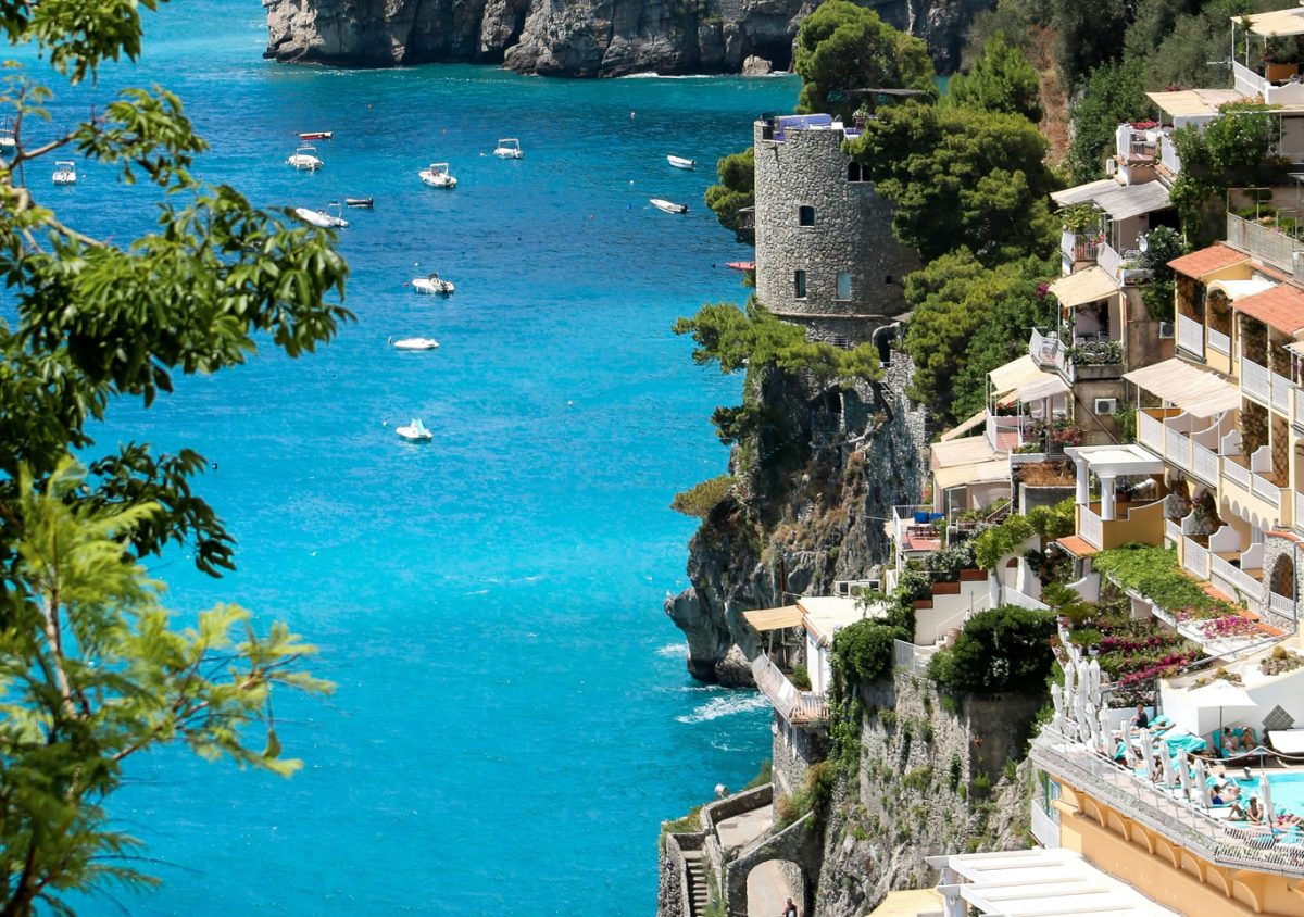 Unwind in Bliss: Luxury Villas with Private Pools for Unforgettable Holidays in Amalfi Coast